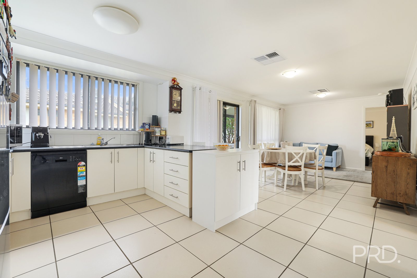 16 Orley Drive OXLEY VALE 14