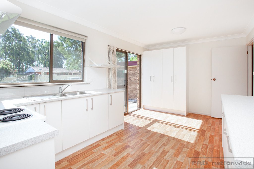 16 Osborn Close THORNTON 9
