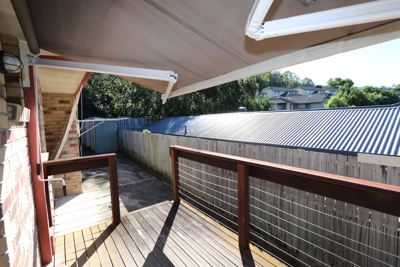 16 Paddington Drive CARRARA 18