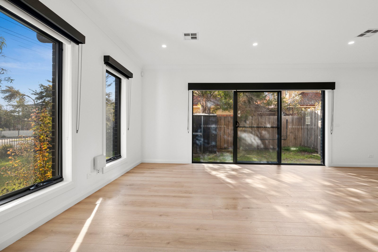 Gallery: 1/6 Panorama Street