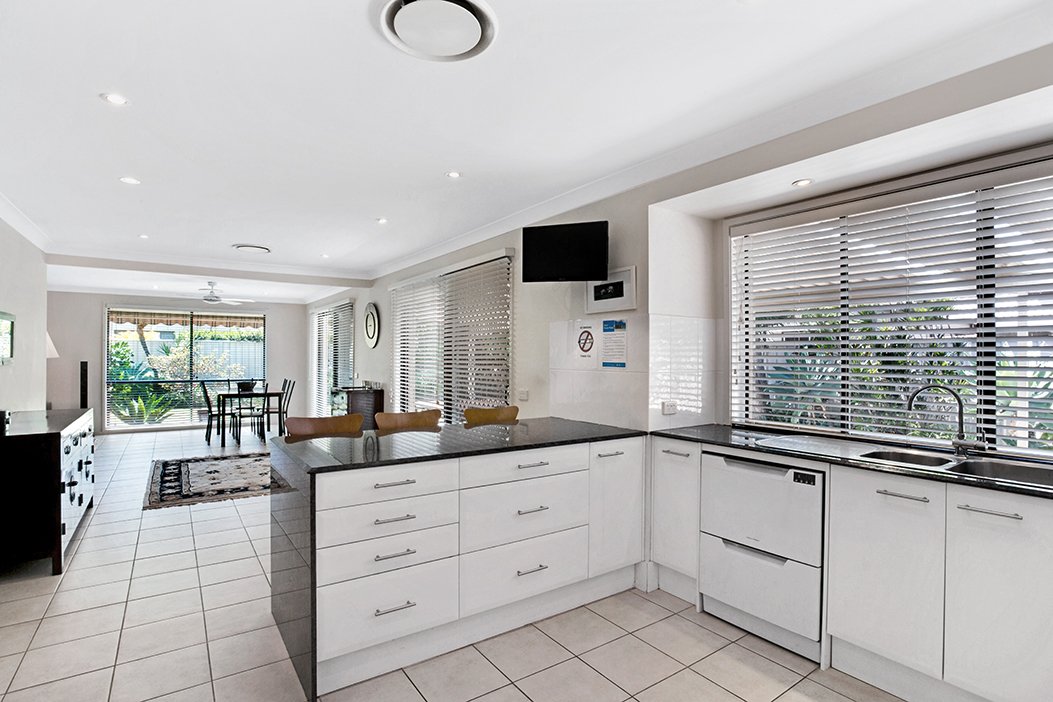 16 Pantowora Street CORLETTE 1