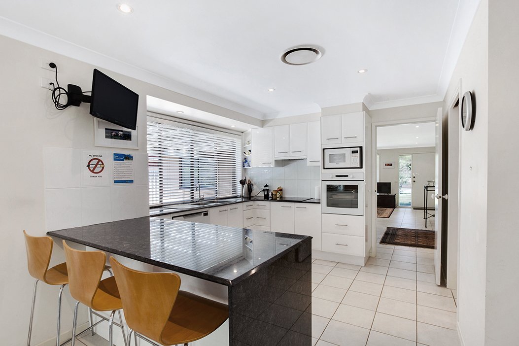 16 Pantowora Street CORLETTE 8