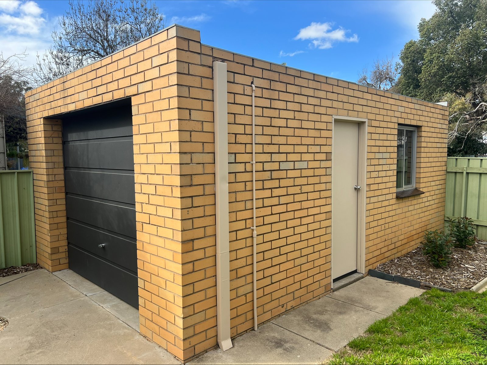 16 Park Street MOOROOPNA 9