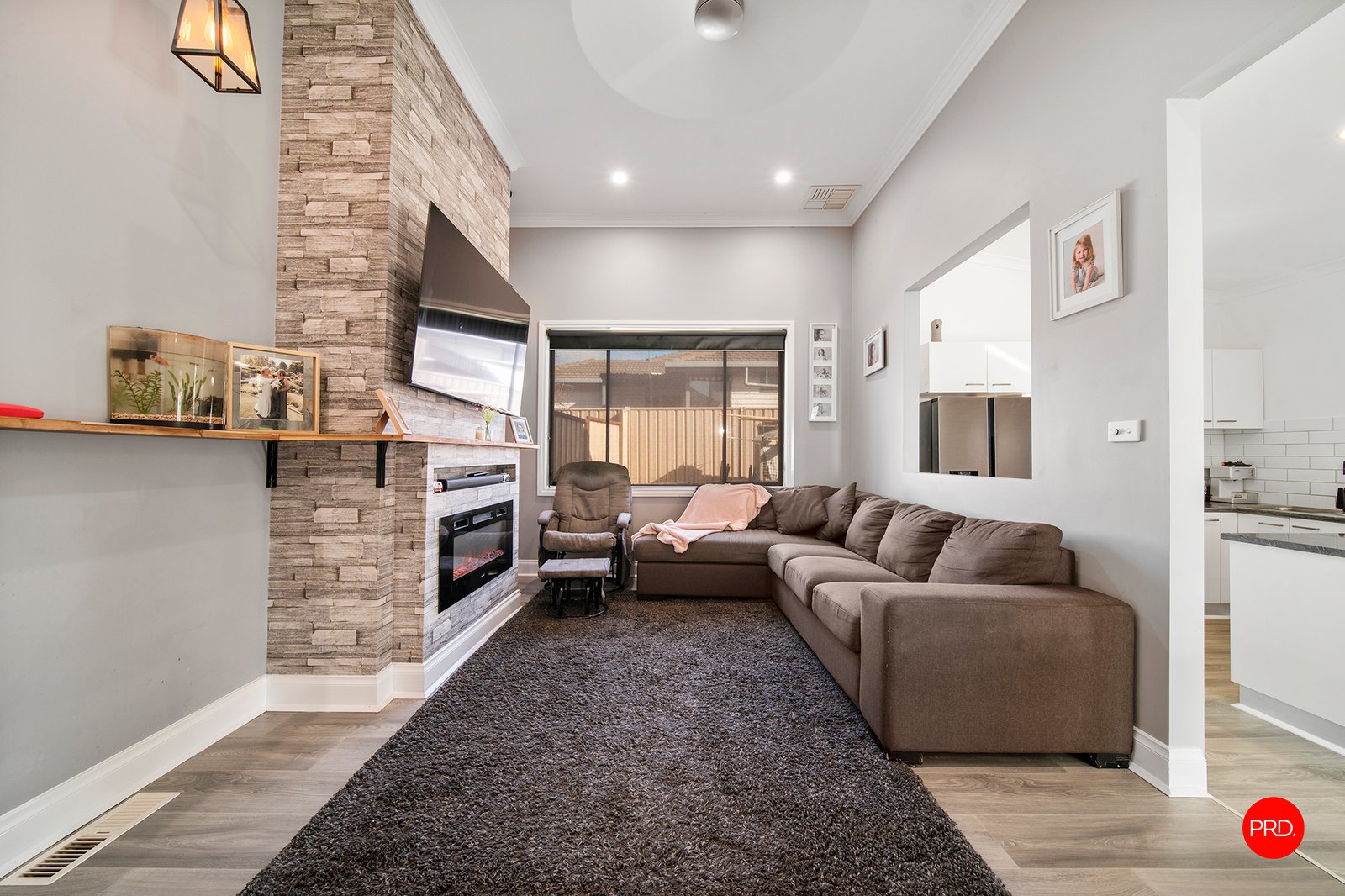 16 Parsonage Grove EAGLEHAWK 4