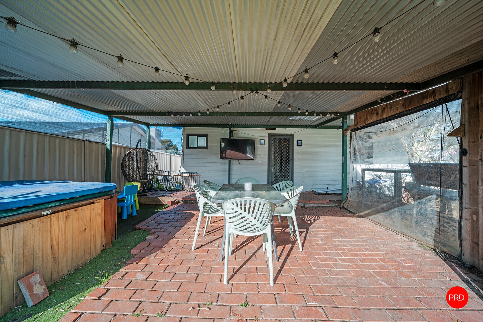 16 Parsonage Grove EAGLEHAWK 12