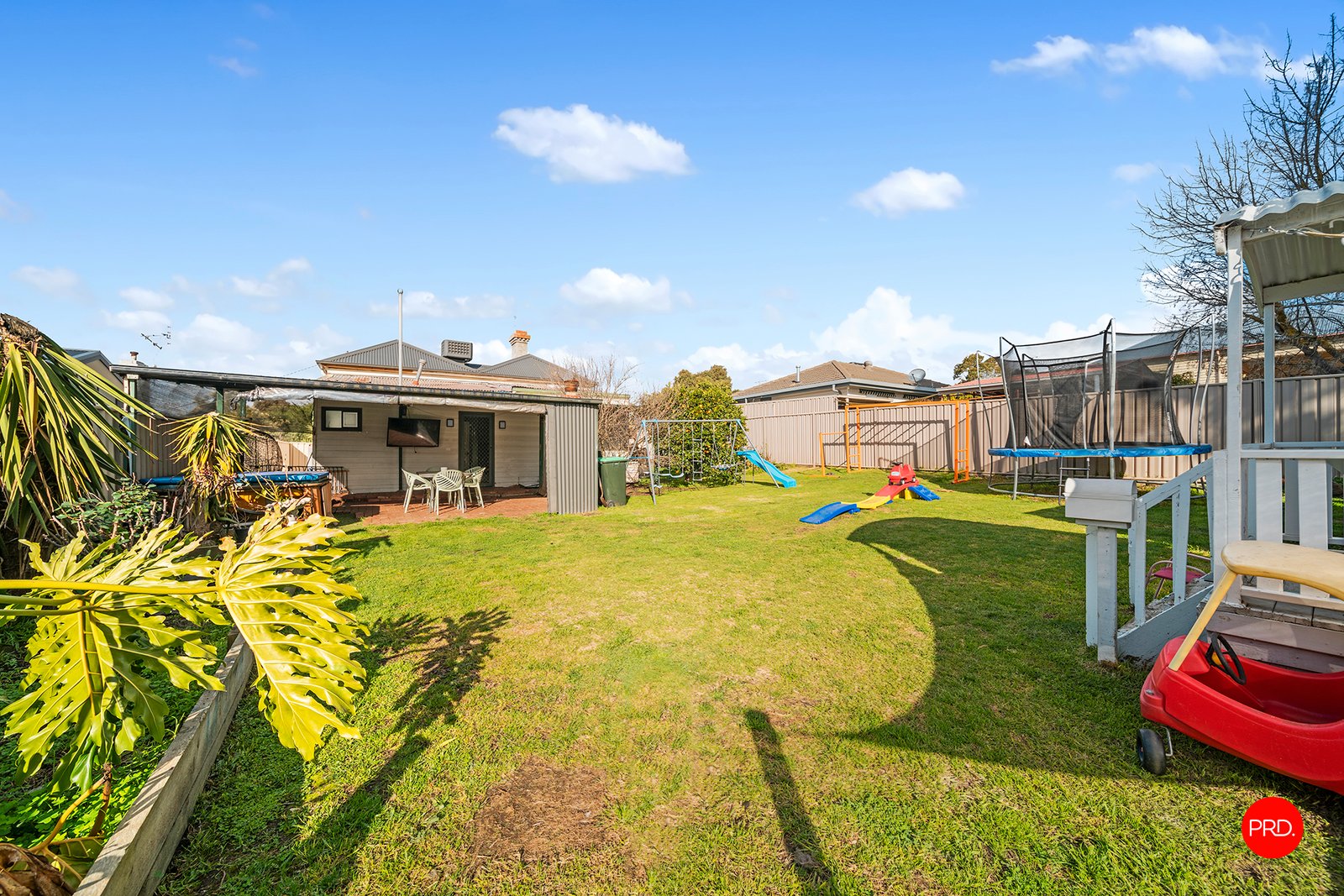 16 Parsonage Grove EAGLEHAWK 14
