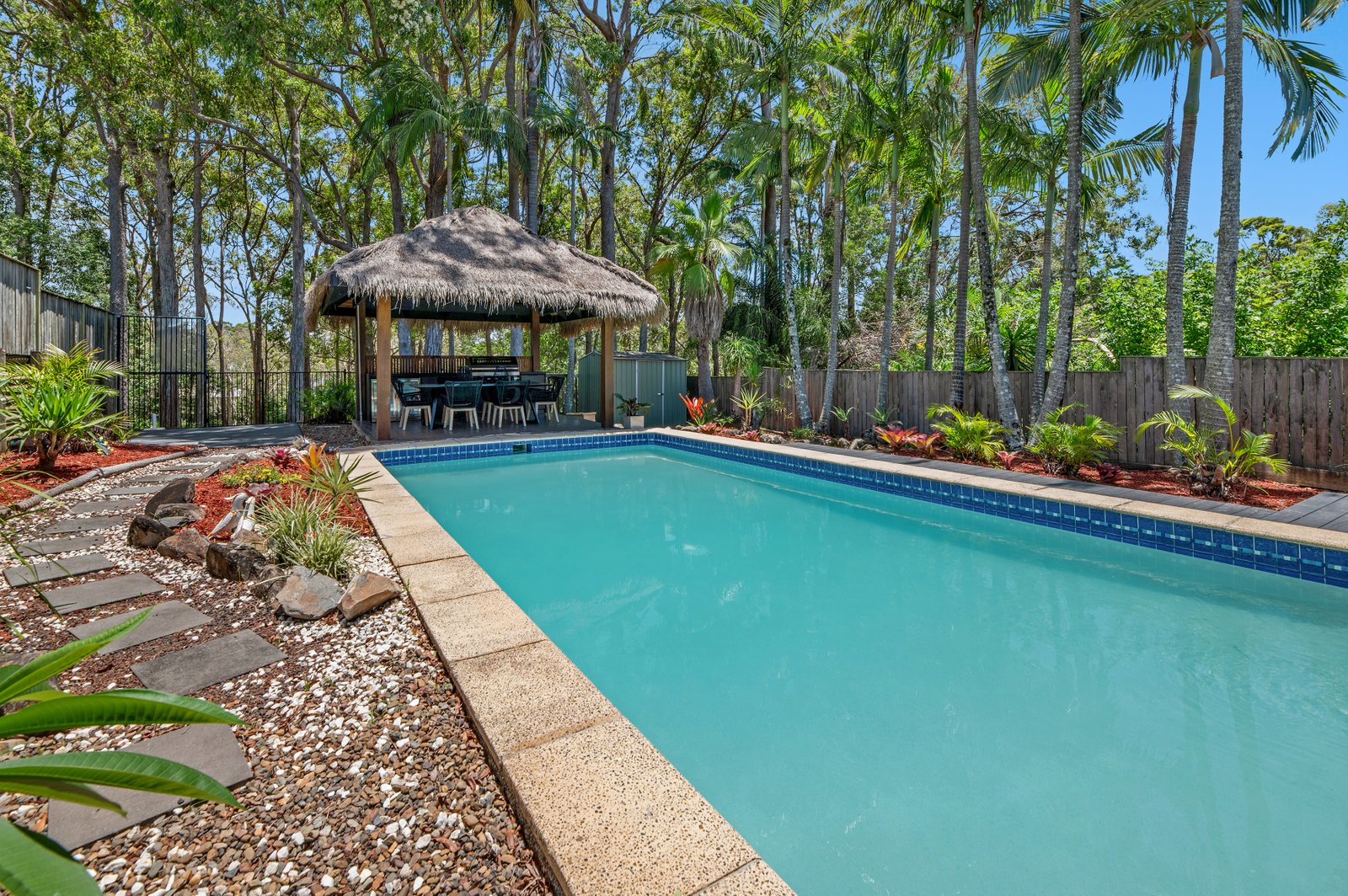 16 Patonga Street ASHMORE 9