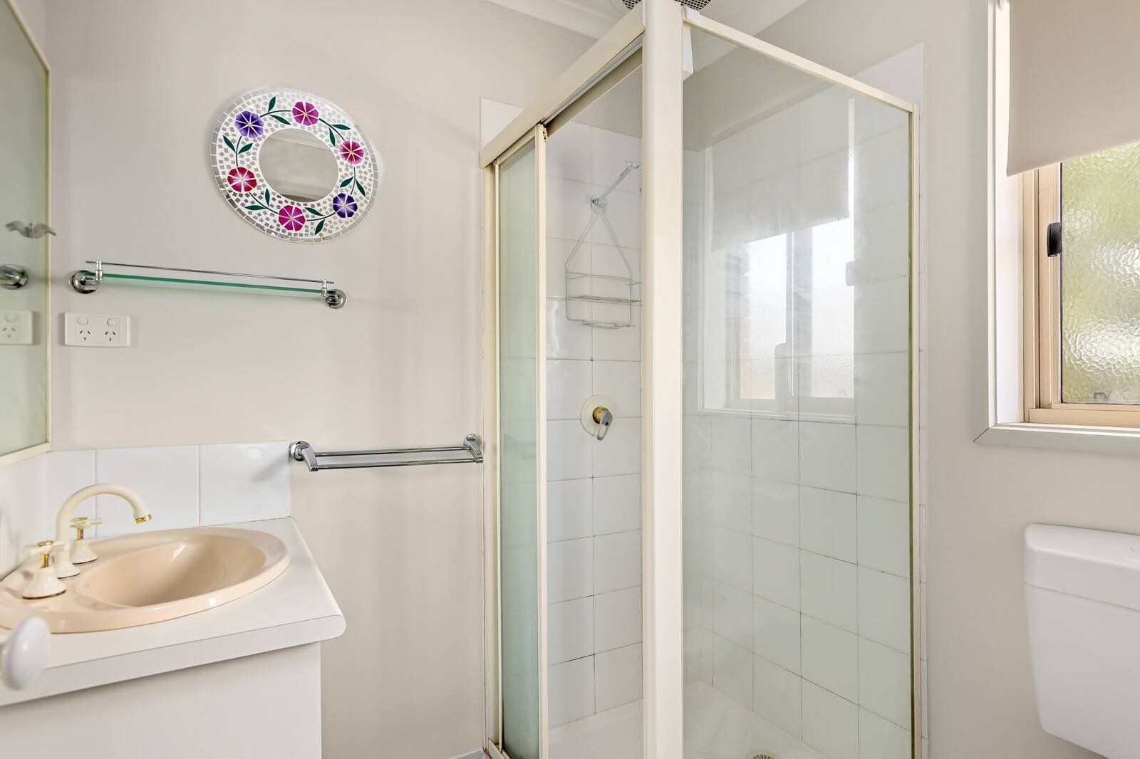 Real Estate and Property in 16 Pearl Court, Tootgarook, VIC