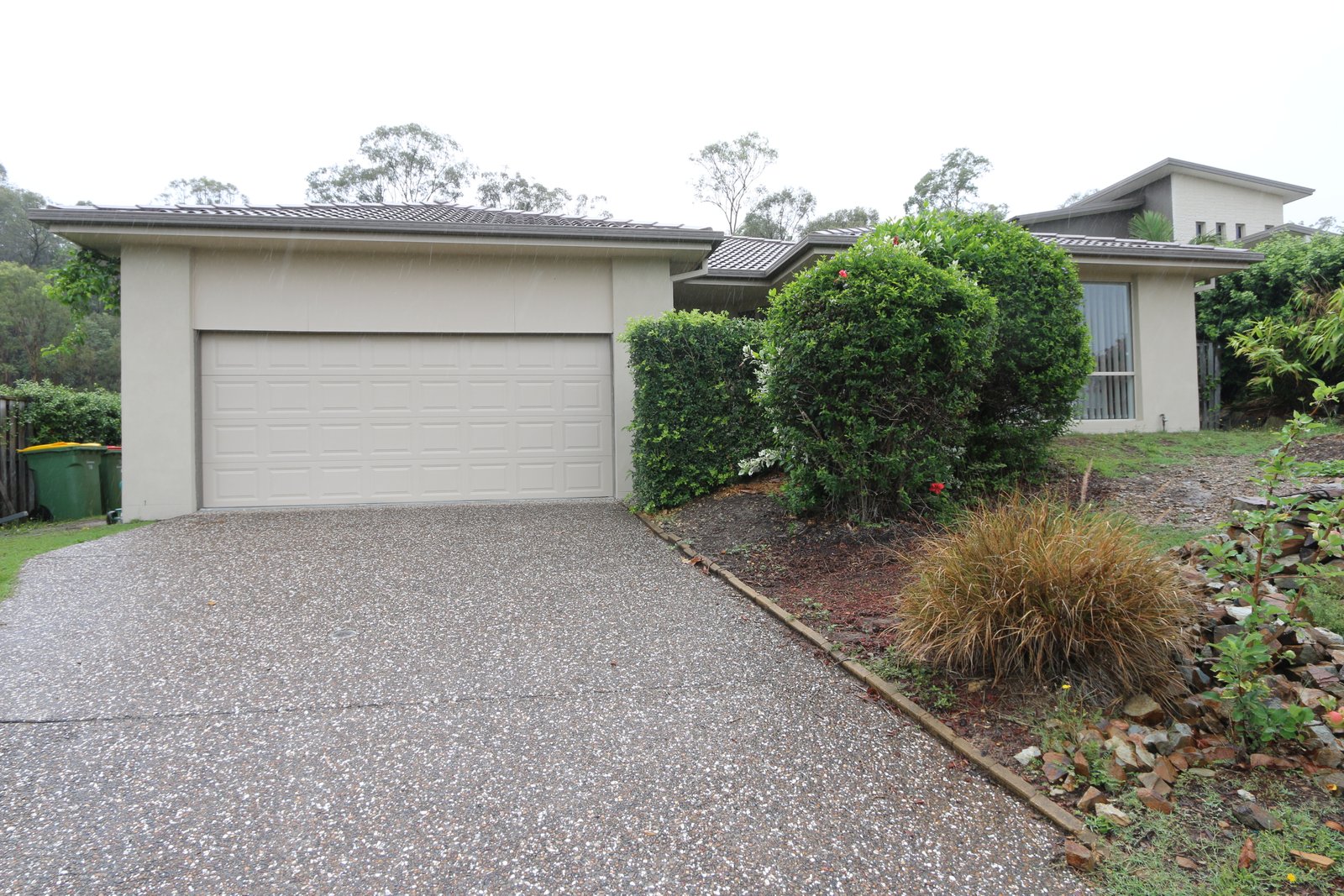 16 Peckham Court PACIFIC PINES 3