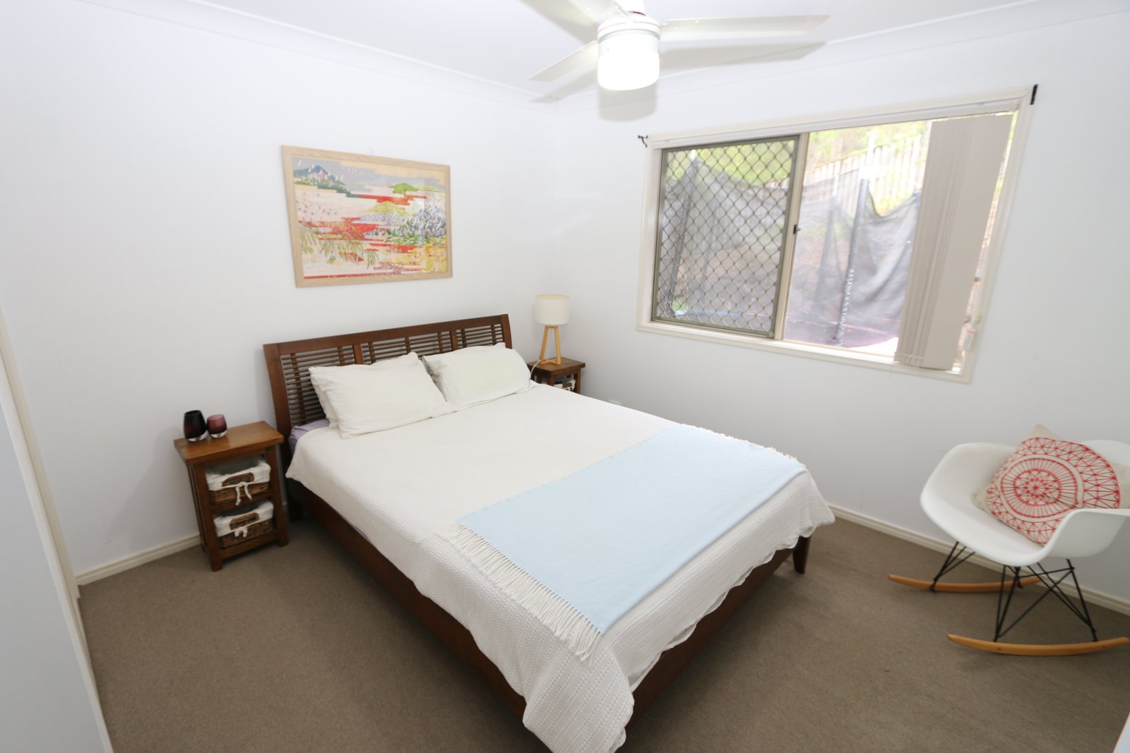 16 Peckham Court PACIFIC PINES 15