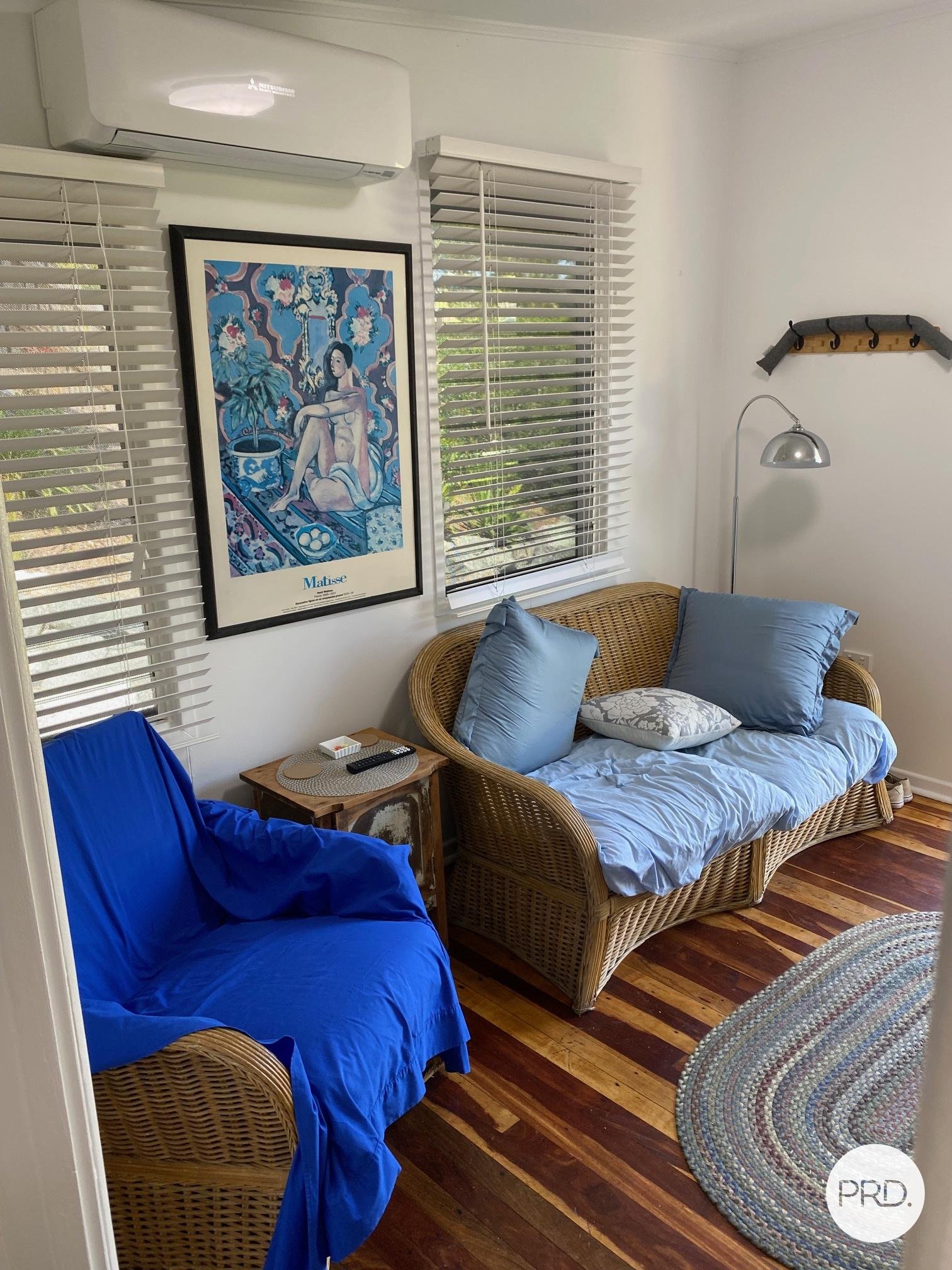 16 Pelican Street SLADE POINT 3