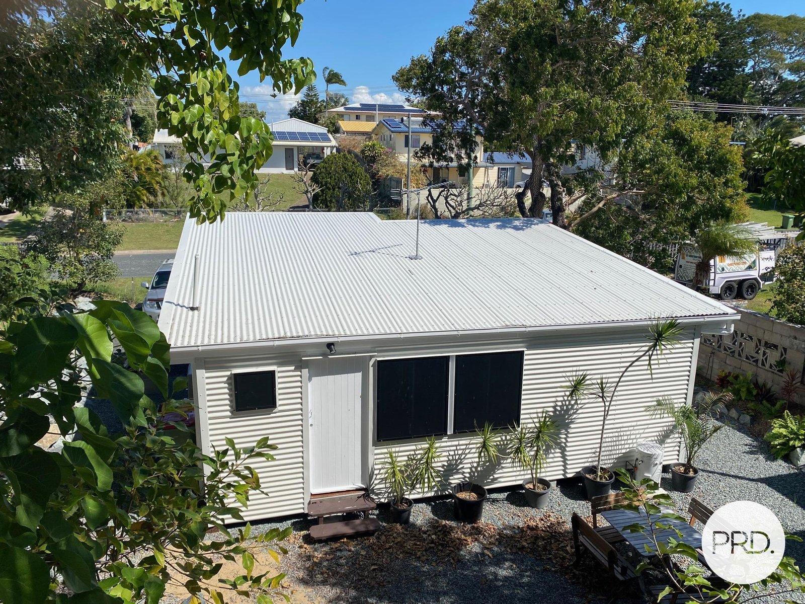 16 Pelican Street SLADE POINT 17