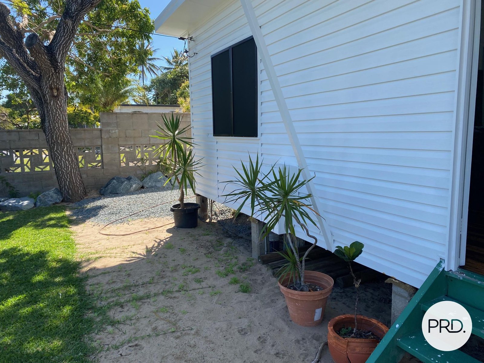 16 Pelican Street SLADE POINT 25