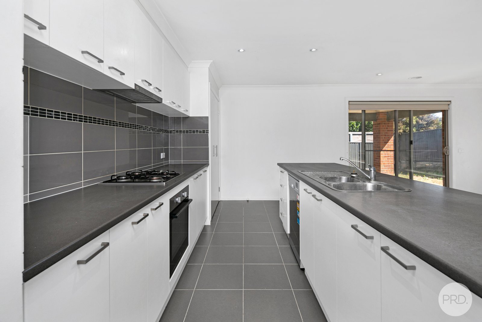 16 Pengelly Road LUCAS 2