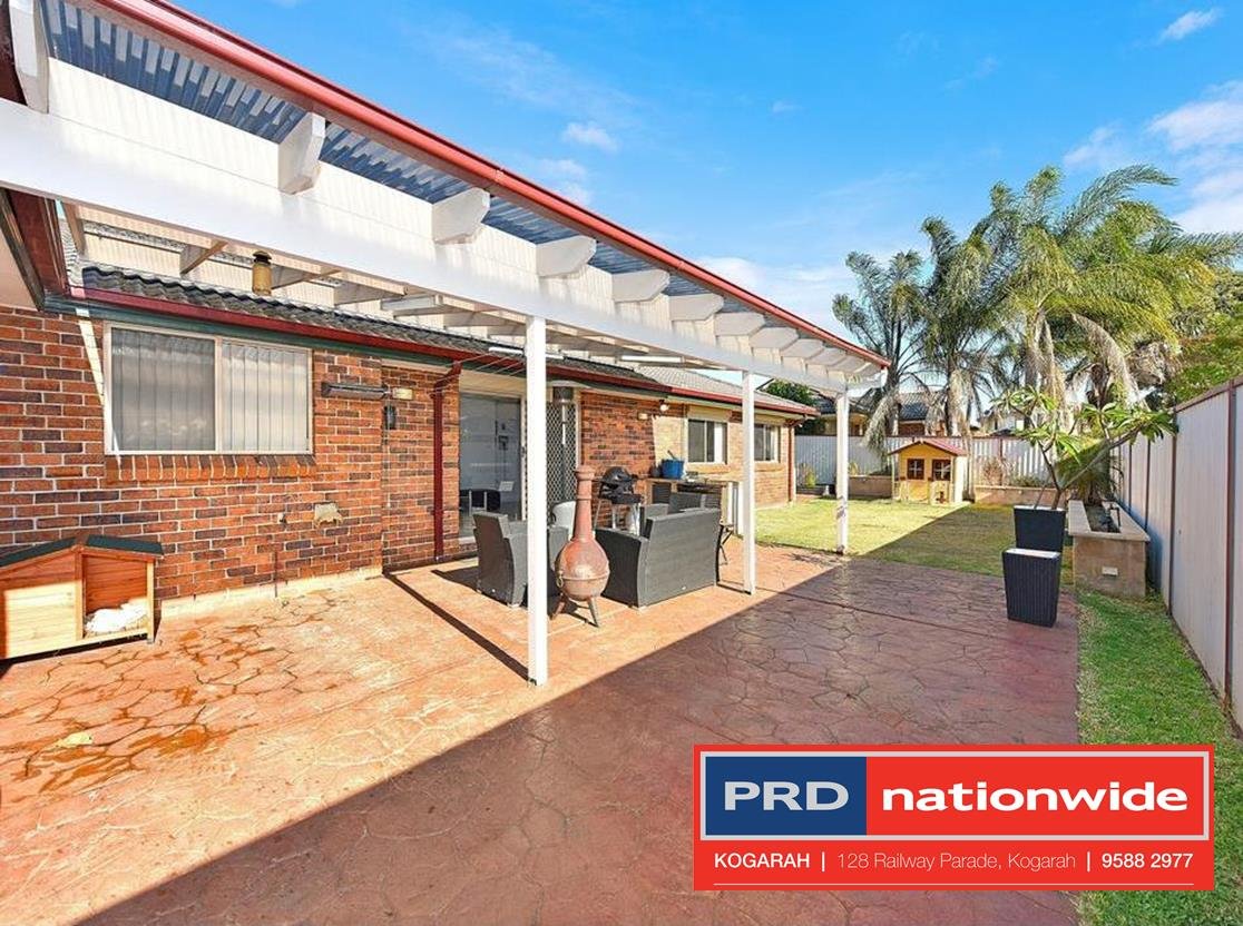 16 Pentecost Street HINCHINBROOK 7