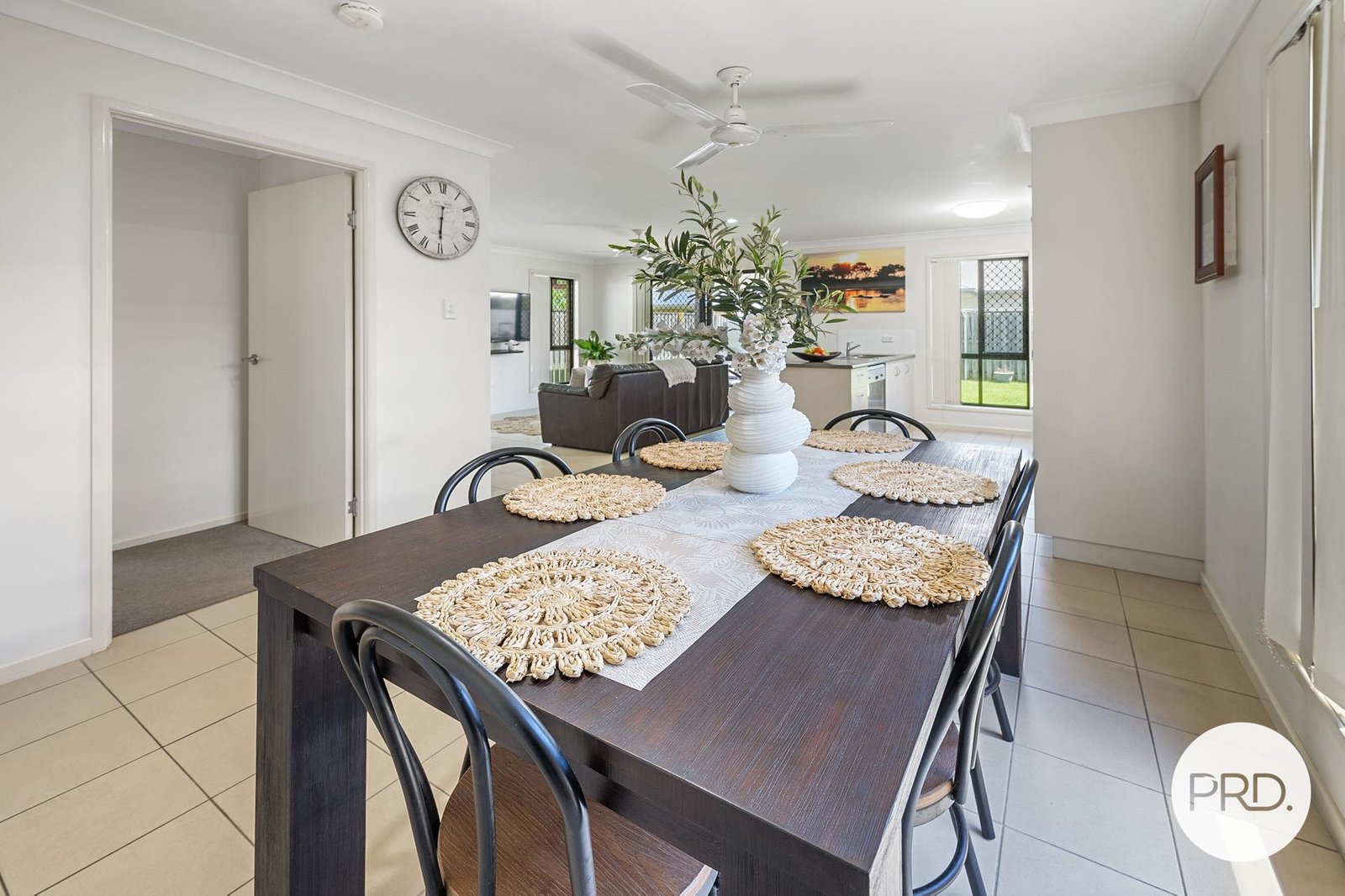 16 Peppertree Crescent ANDERGROVE 9