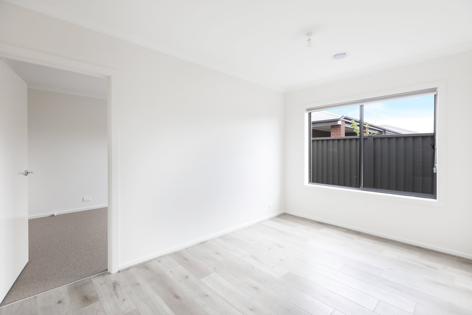 Gallery: 16 Peridot Way