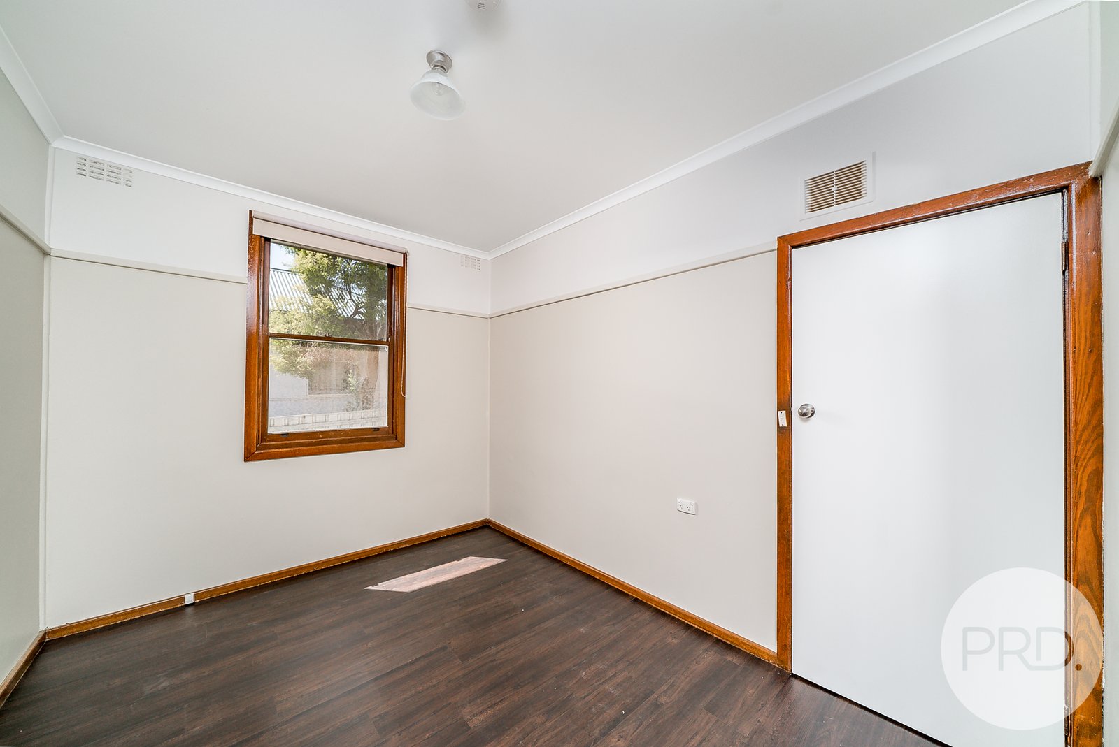 16 Phillip Ave  MOUNT AUSTIN 4