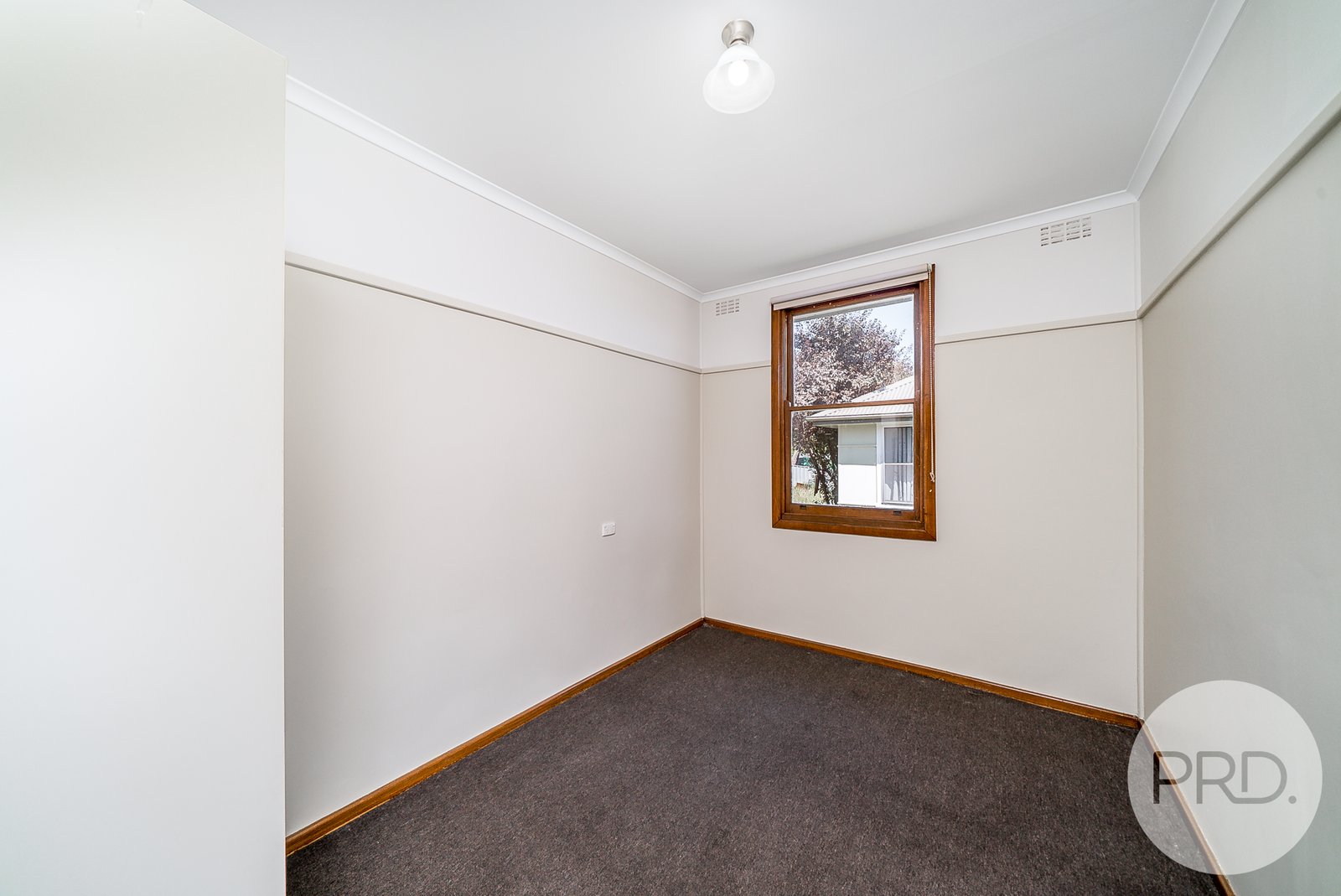 16 Phillip Ave  MOUNT AUSTIN 5