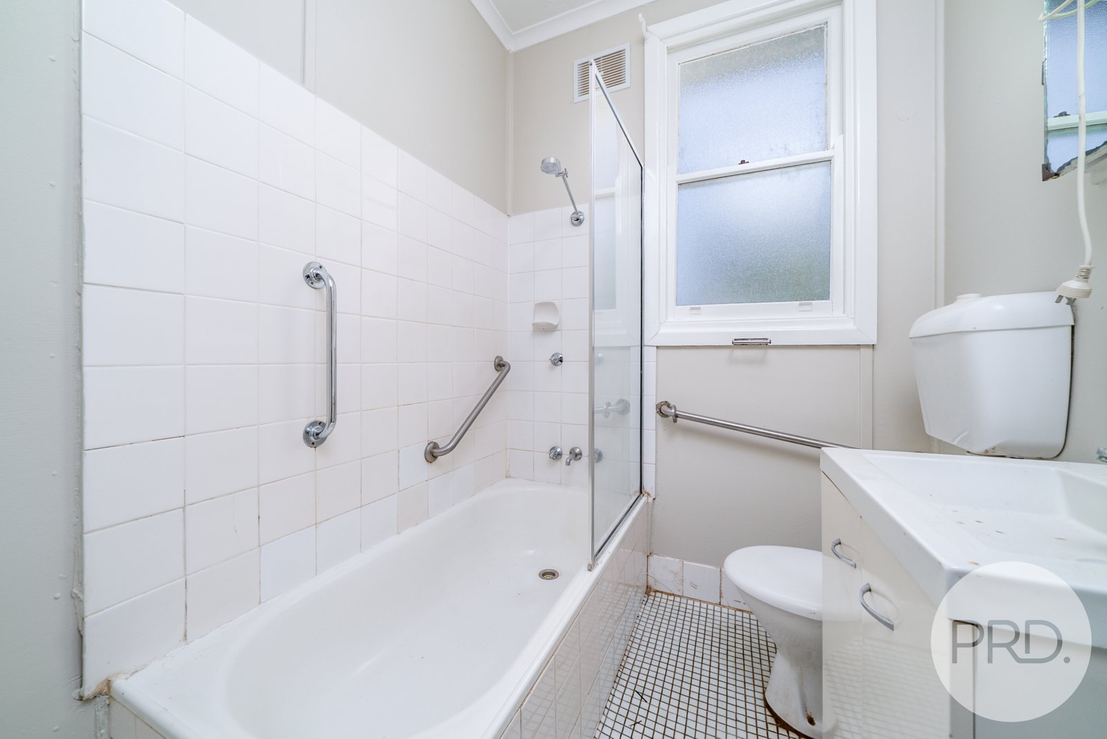 16 Phillip Ave  MOUNT AUSTIN 7