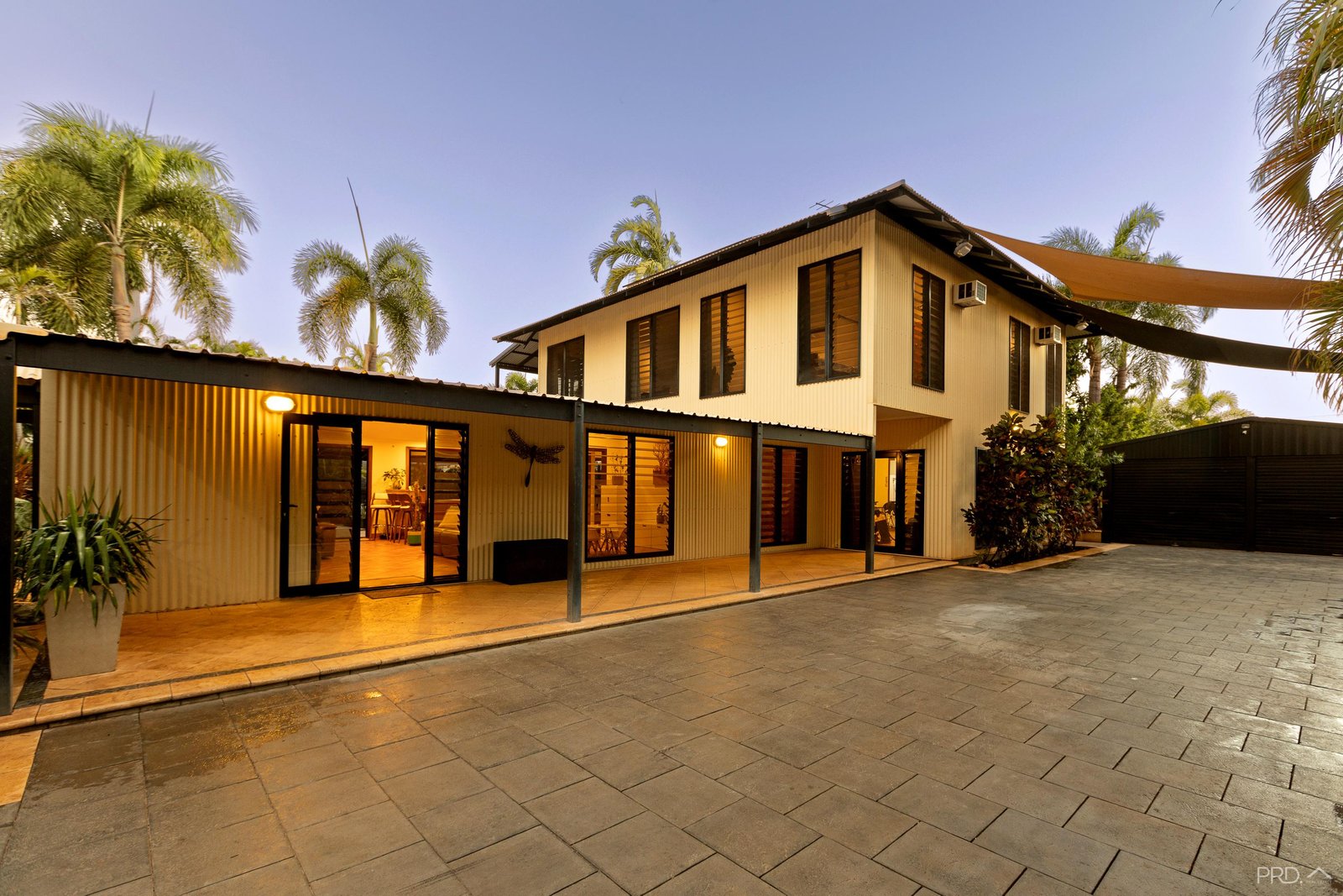 16 Piggott Way BROOME 2