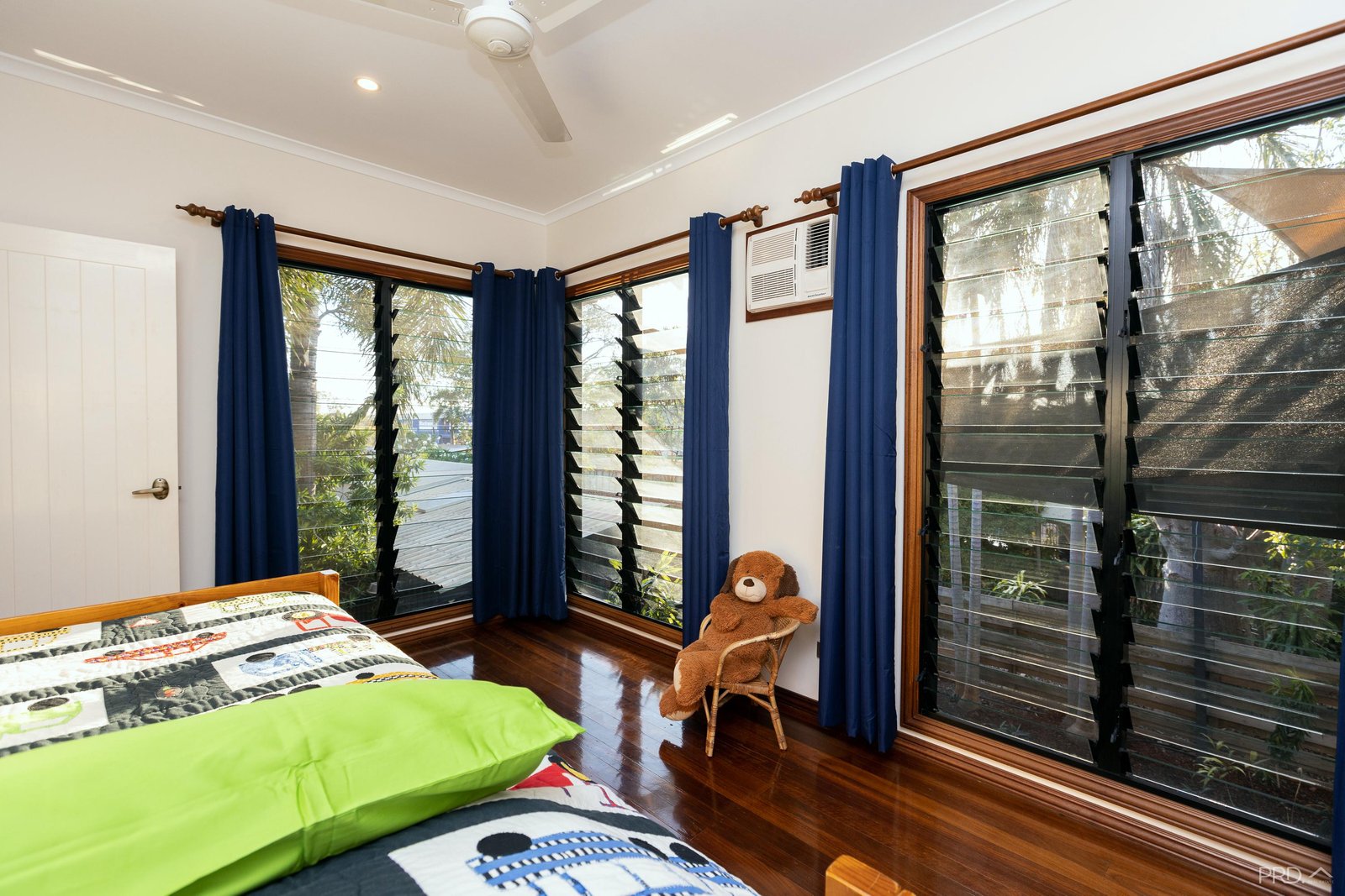 16 Piggott Way BROOME 25