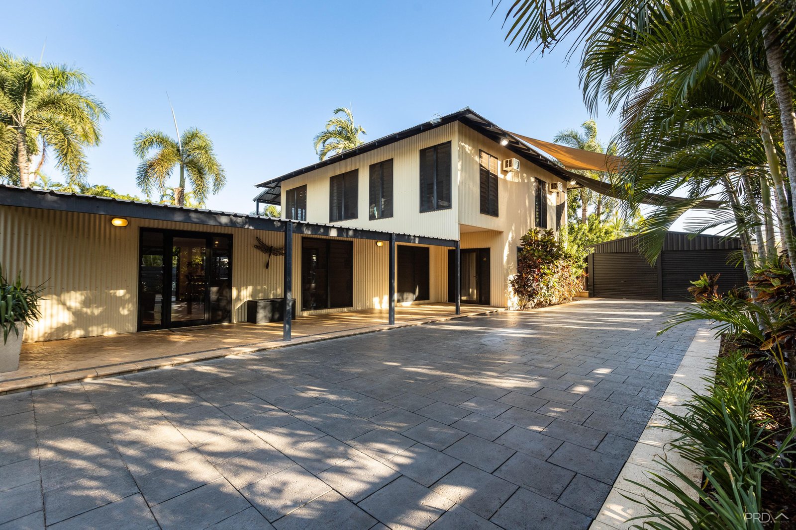 16 Piggott Way BROOME 31