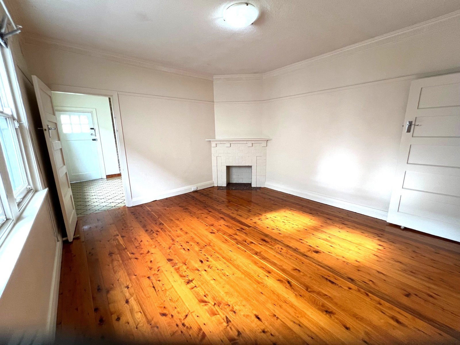 16 Pile Street DULWICH HILL 2