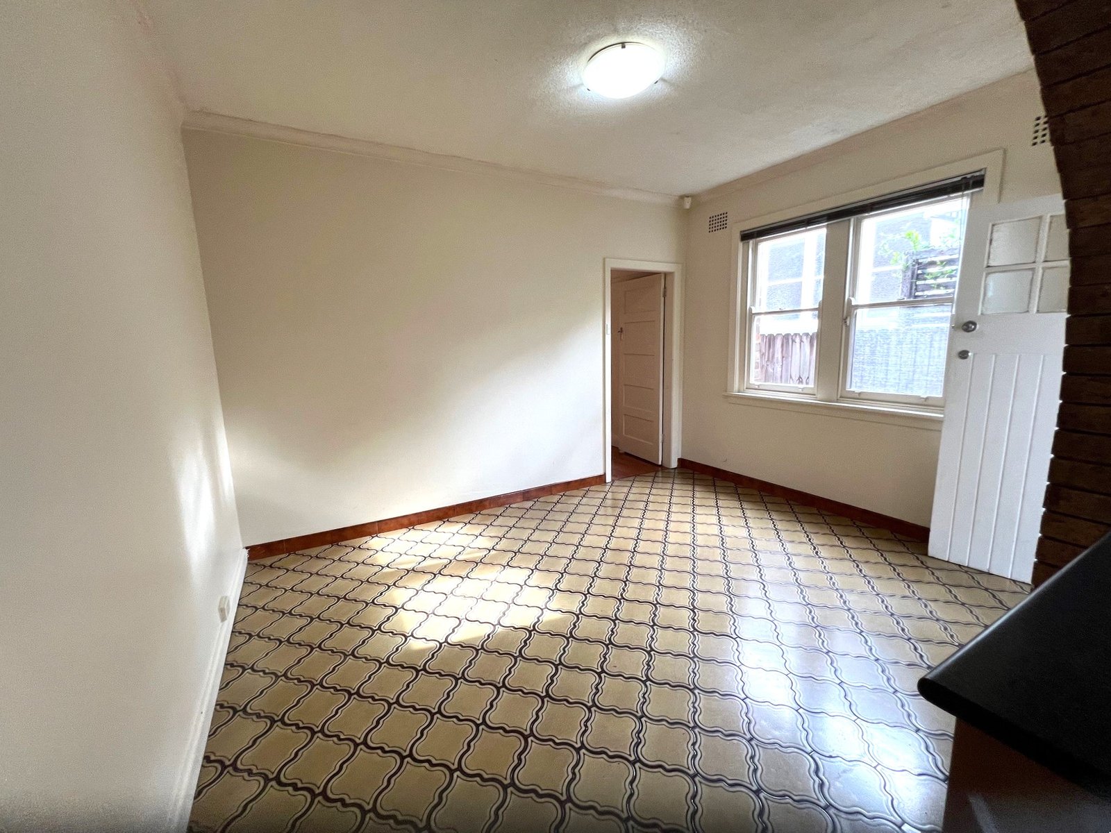 16 Pile Street DULWICH HILL 5