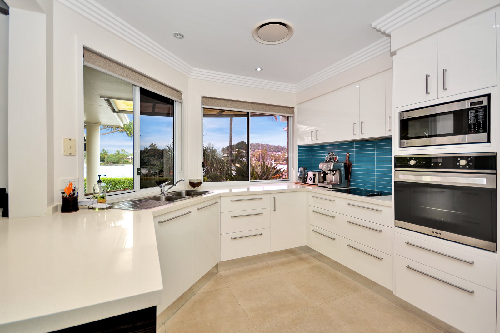 16 Quayside Court TWEED HEADS 3