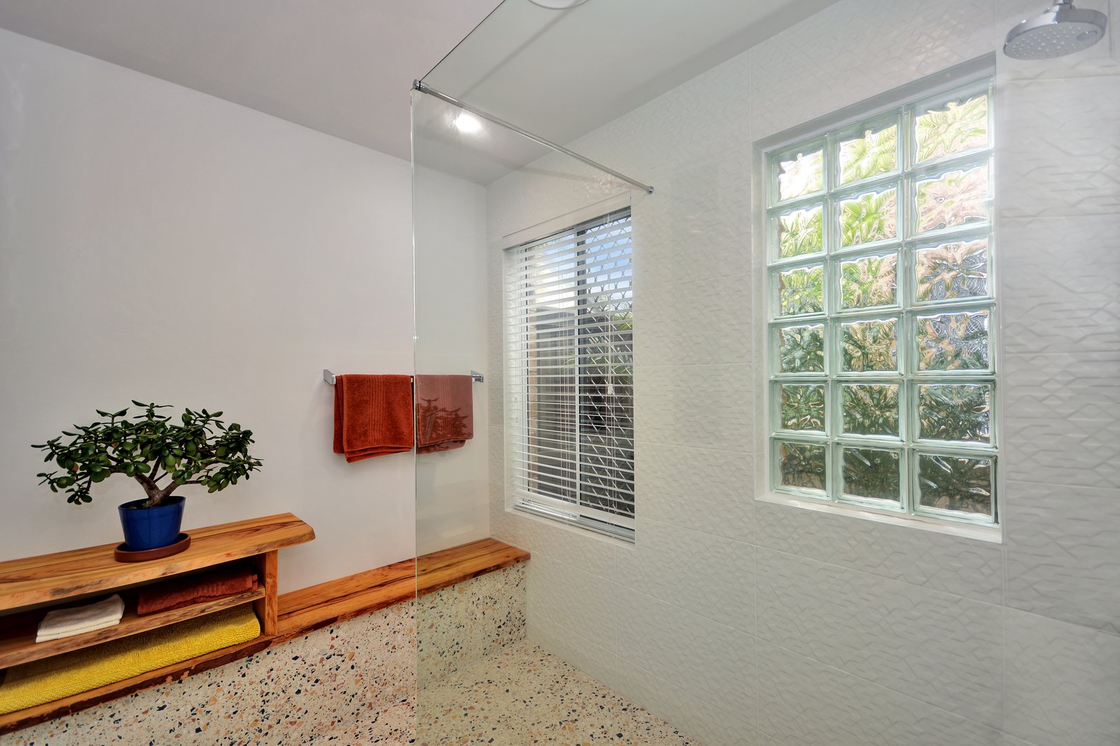 16 Quayside Court TWEED HEADS 9