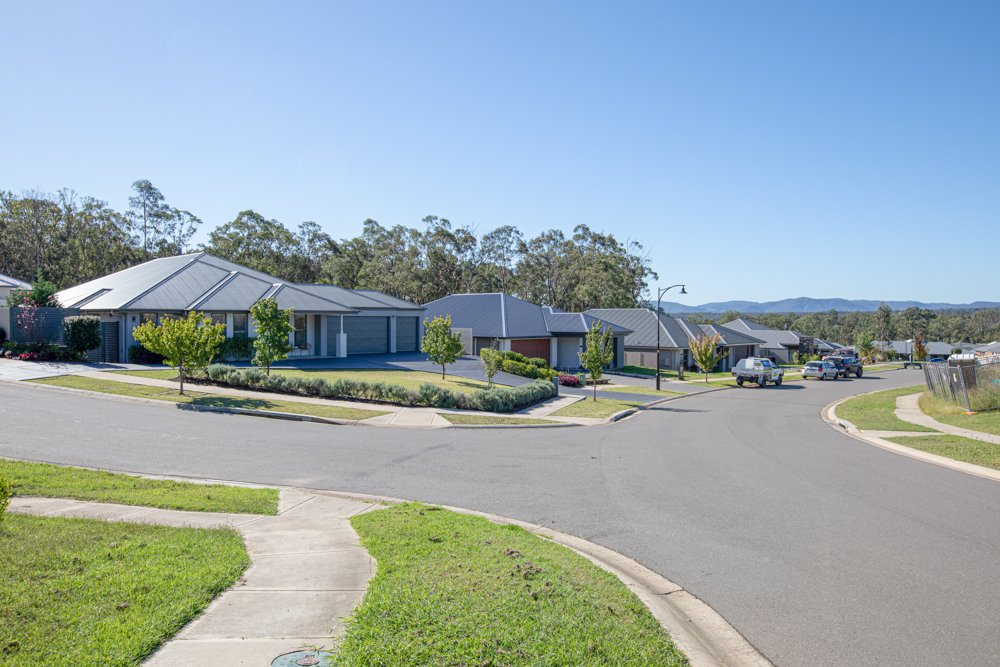 16 Rampling Avenue NORTH ROTHBURY 18