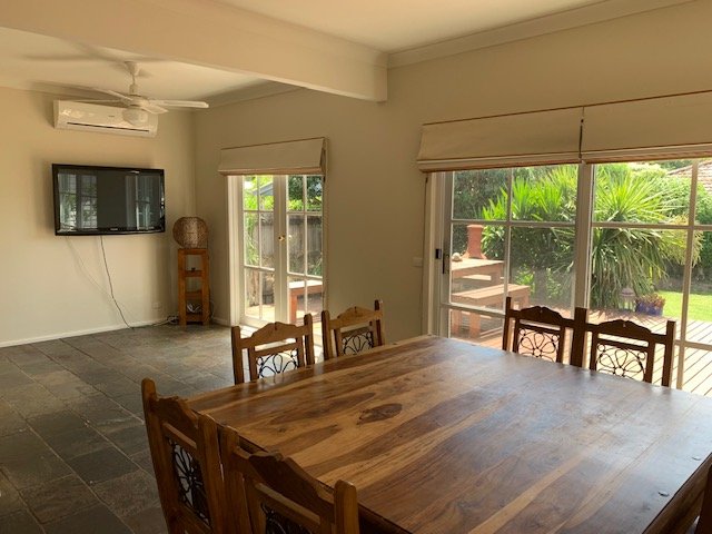 Gallery: 16 Reeve Court