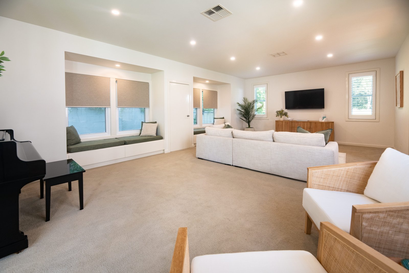 16 Reflections Drive ONE MILE 7