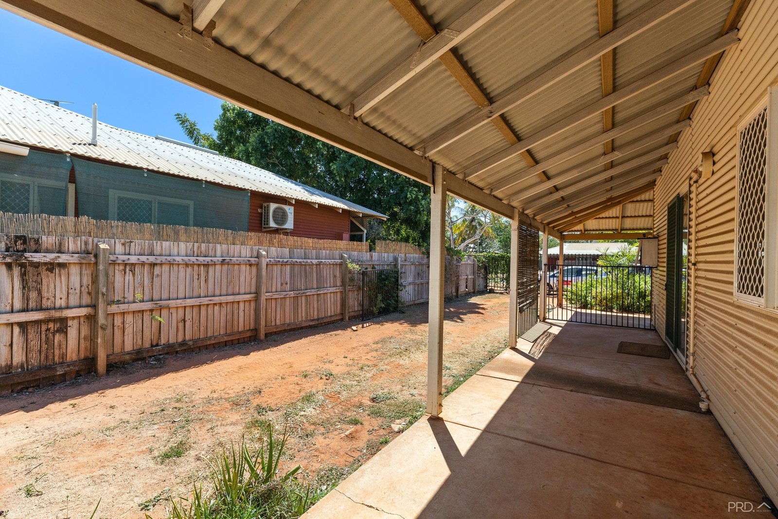16 Reid Road CABLE BEACH 19