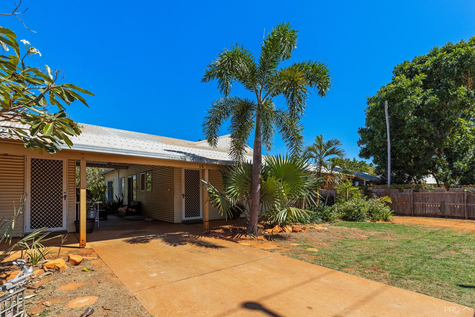 16 Reid Road CABLE BEACH 20