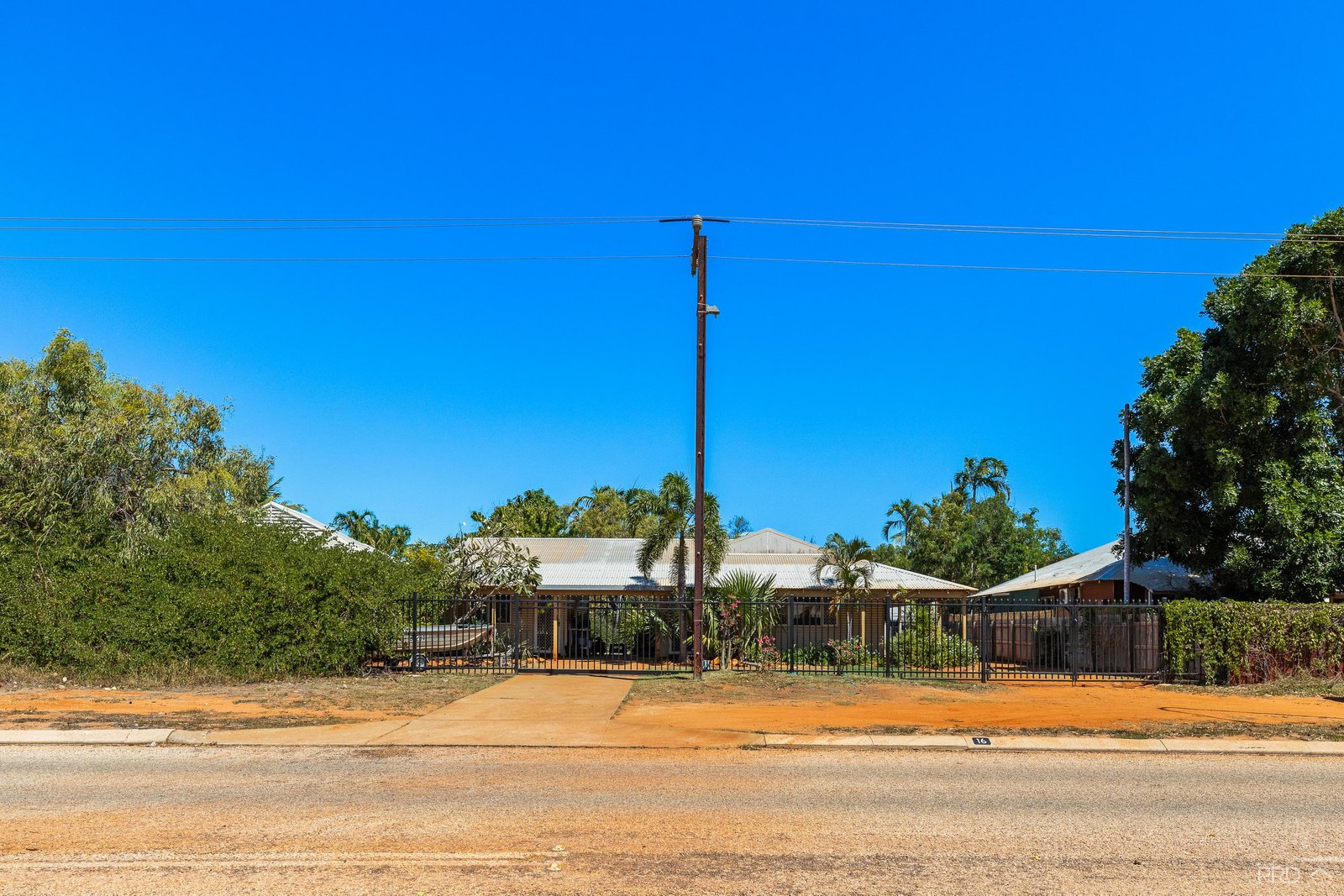 16 Reid Road CABLE BEACH 30