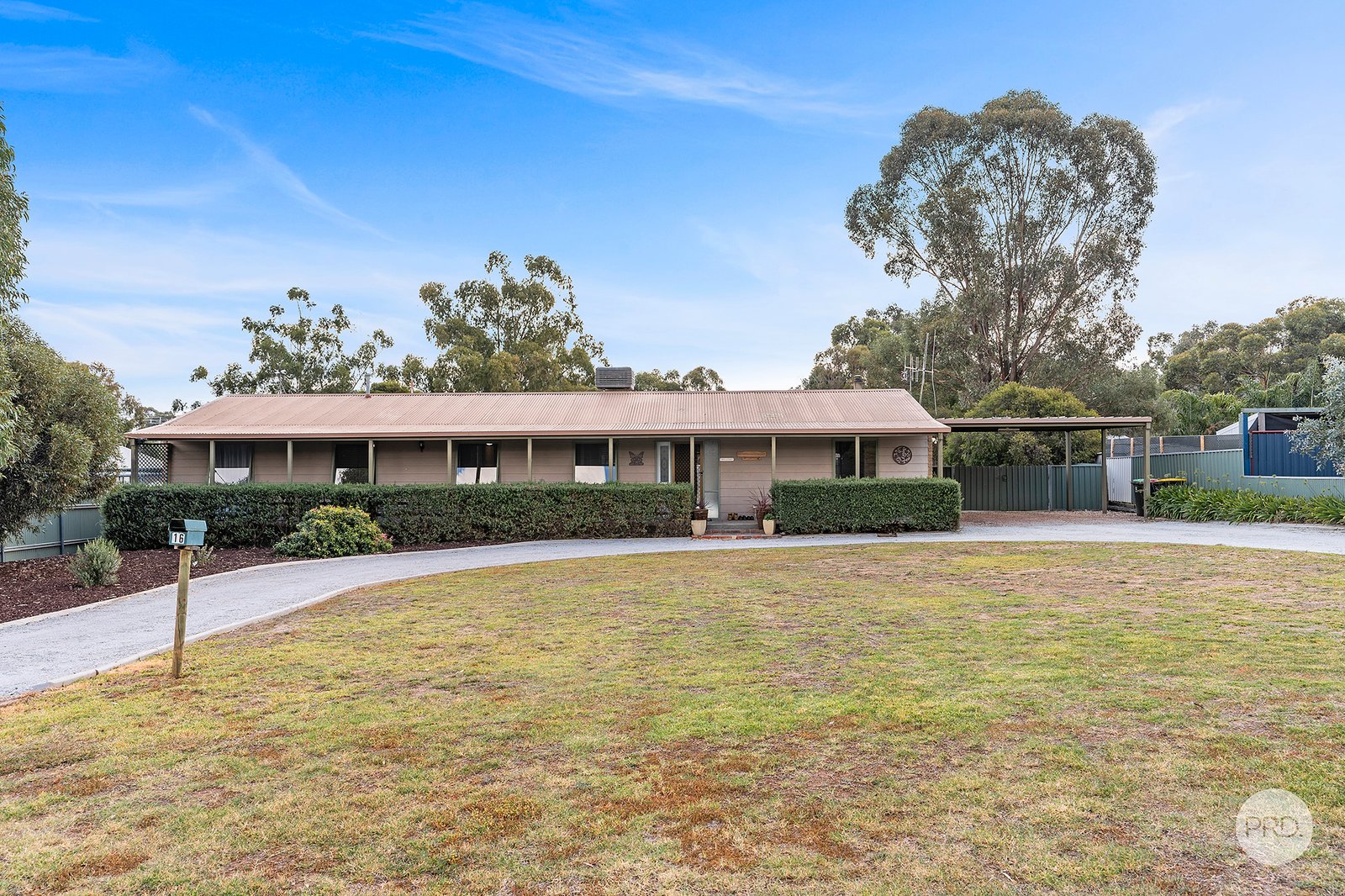 16 Rennie Street HUNTLY 1