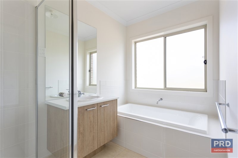 16 Rheola Drive WHITE HILLS 6