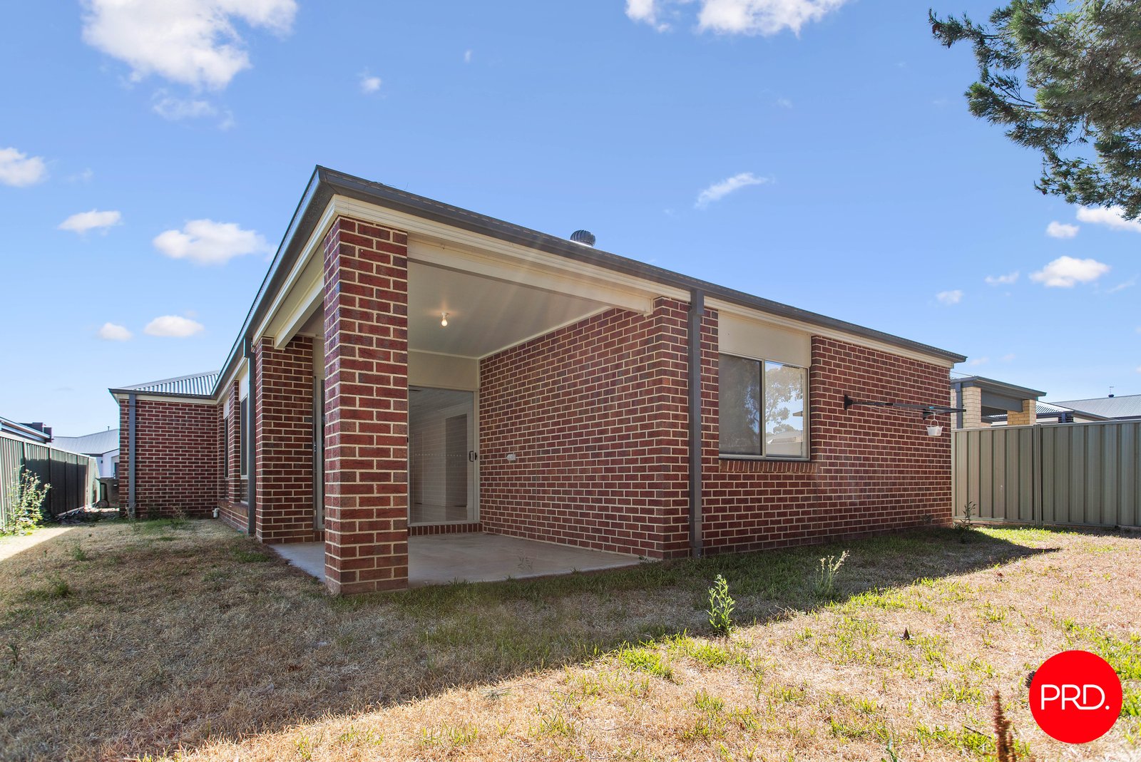16 Rheola Drive WHITE HILLS 11