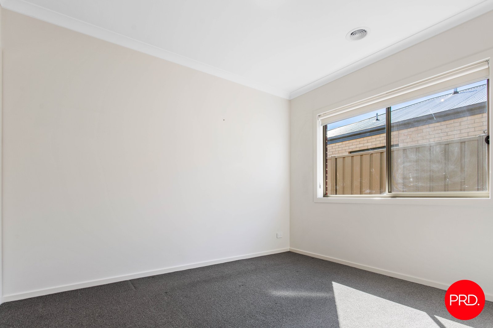 16 Rheola Drive WHITE HILLS 9