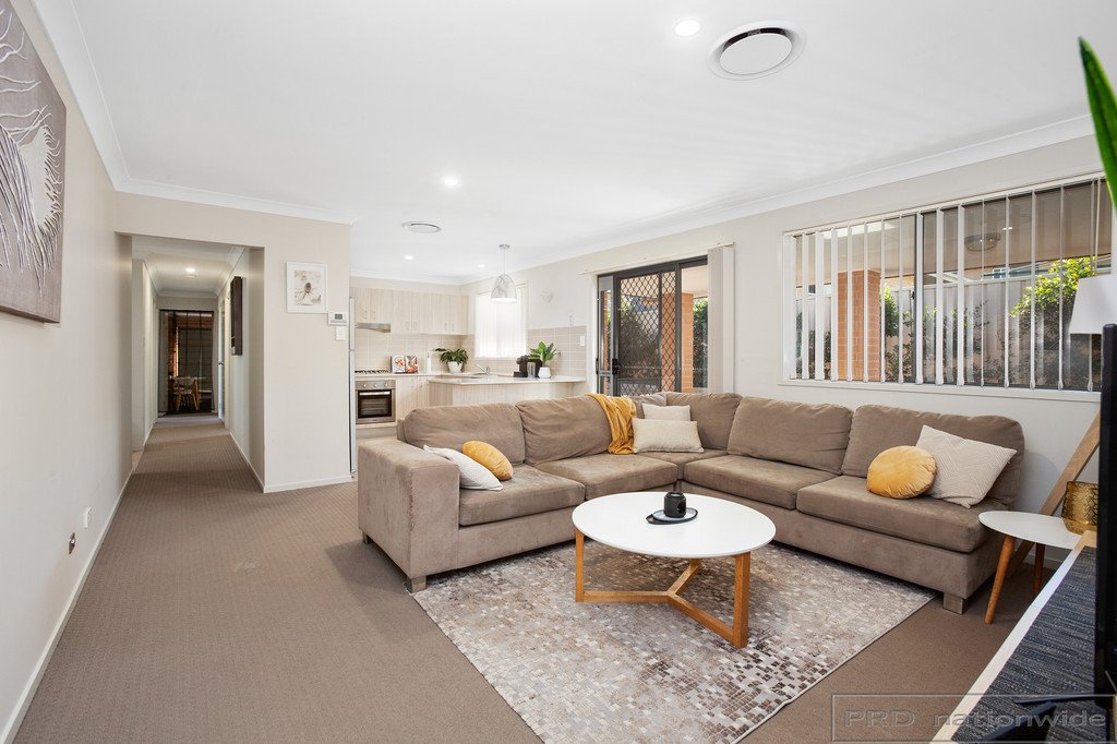 16 Riley James Drive RAWORTH 6