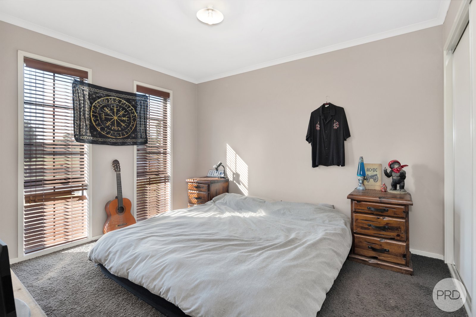 16 Rorey Street DELACOMBE 4