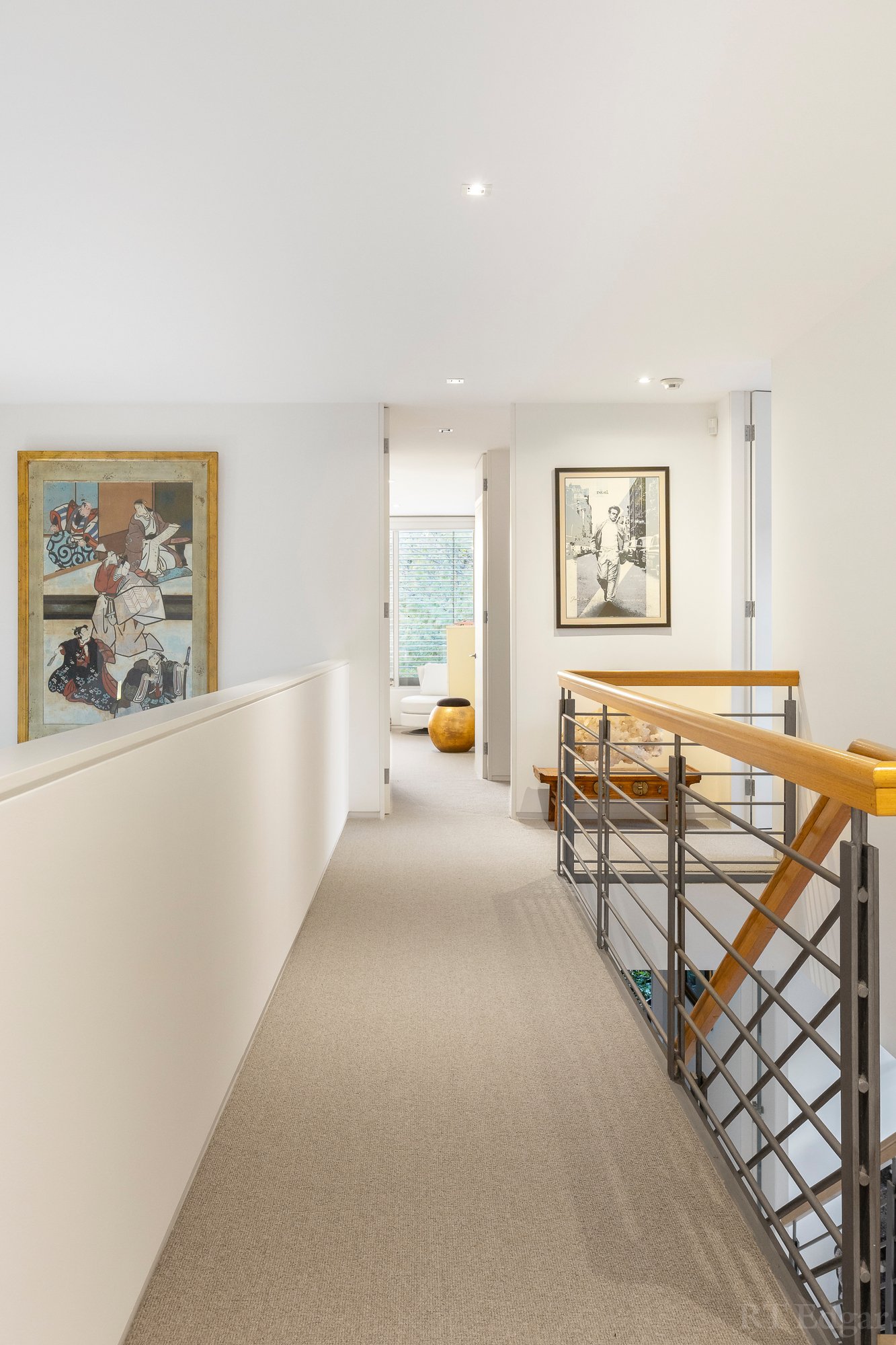 Real Estate and Property in 16 Rosemont Avenue, Caulfield North, VIC