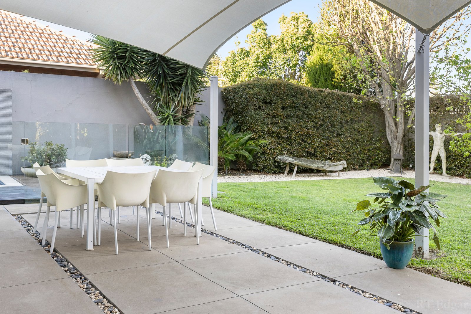 Real Estate and Property in 16 Rosemont Avenue, Caulfield North, VIC