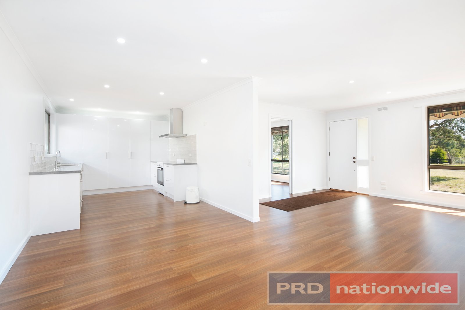 16 Russell Street GORDON 3