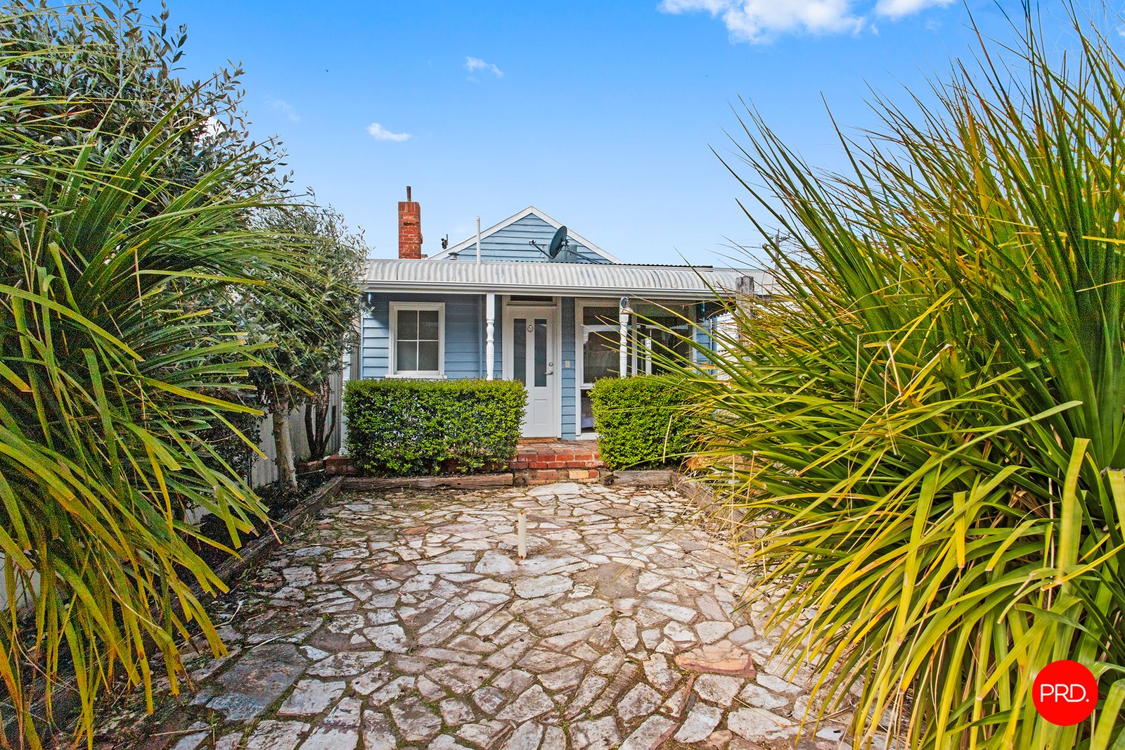 16 Russell Street QUARRY HILL 10