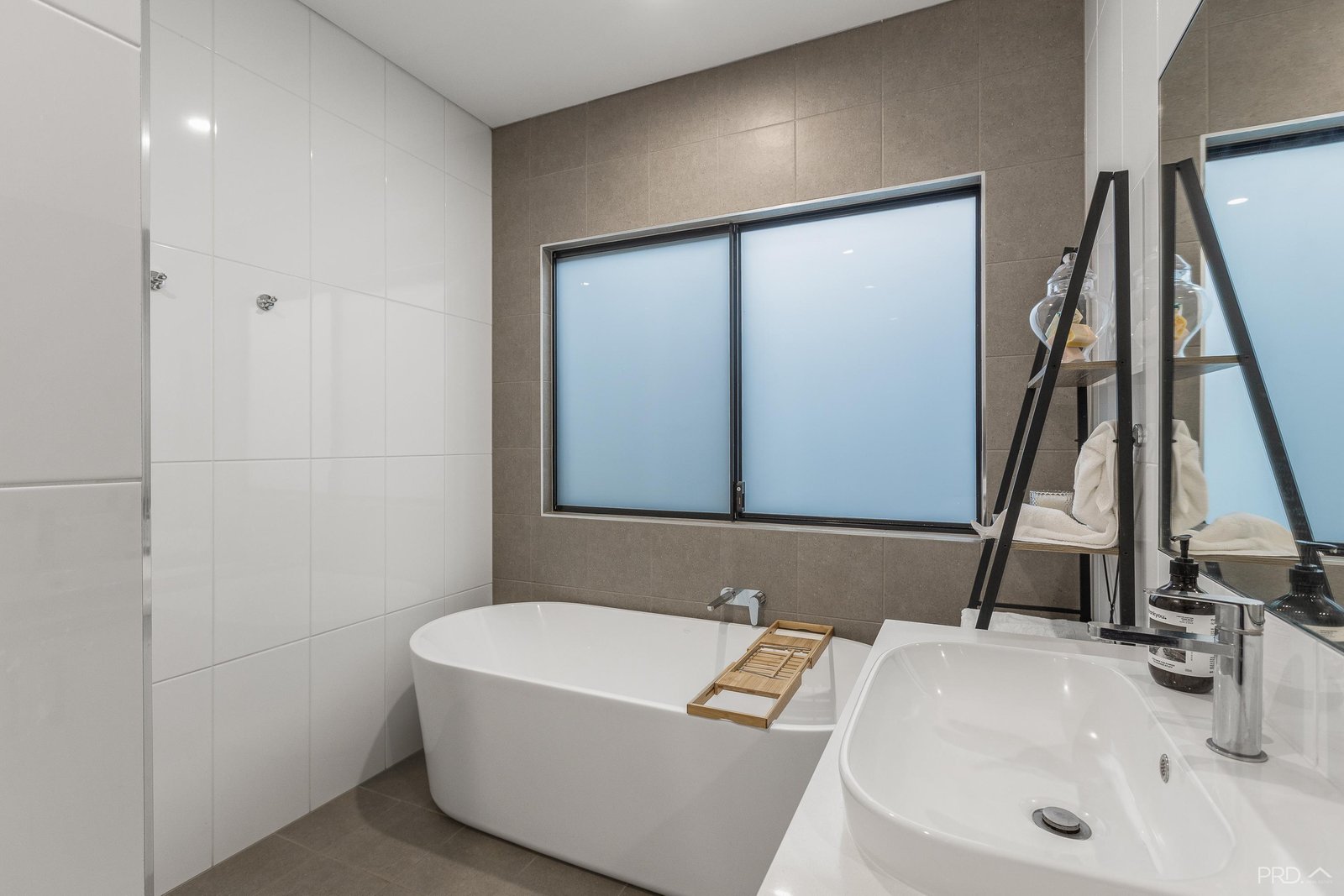 16 Said Bend BILINGURR 11