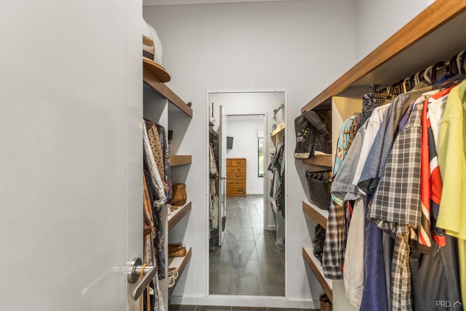 16 Said Bend BILINGURR 12