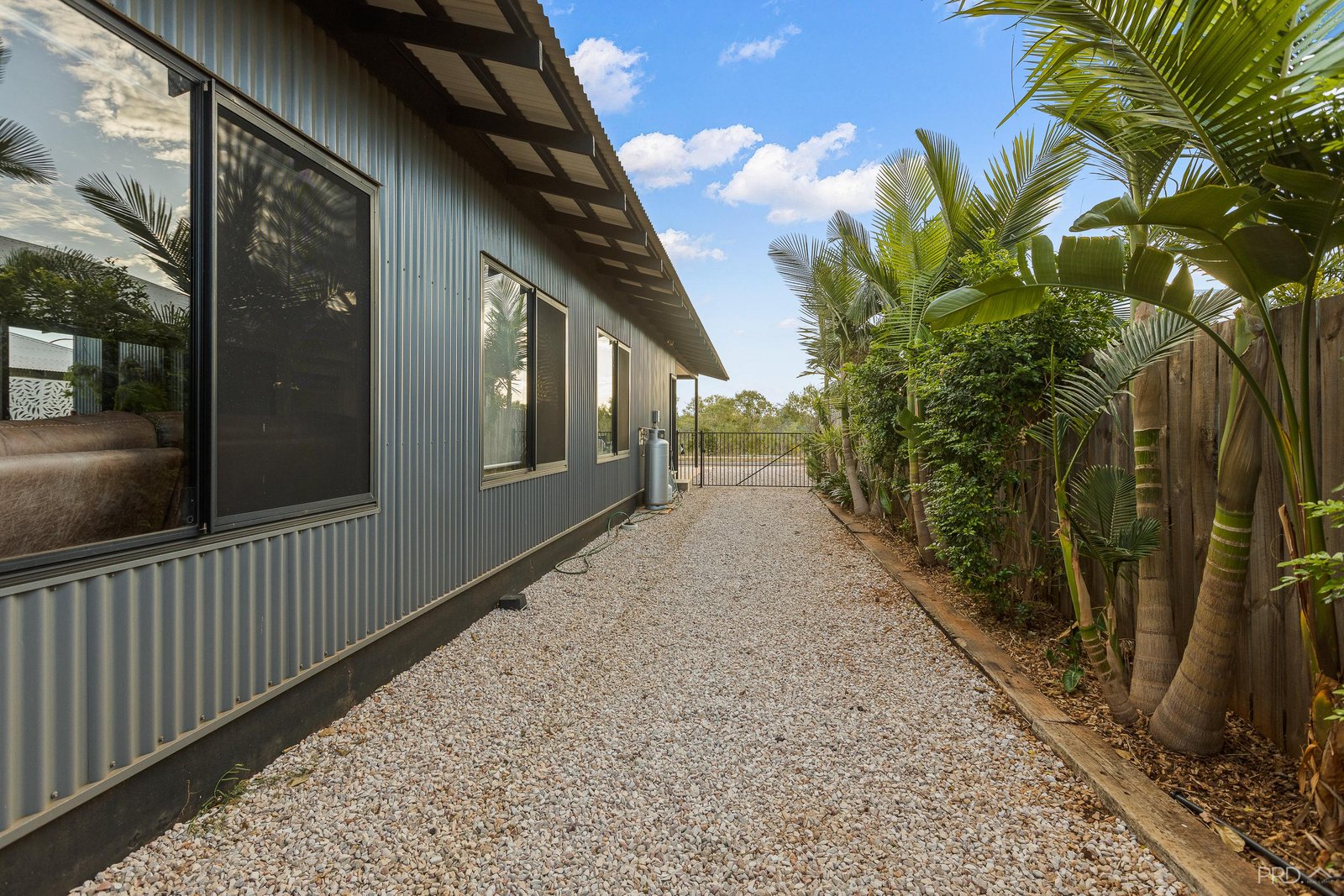 16 Said Bend BILINGURR 13